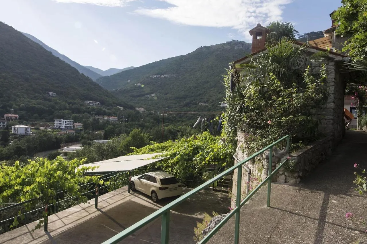 Apartments With A Parking Space Moscenicka Draga, Opatija - 18440