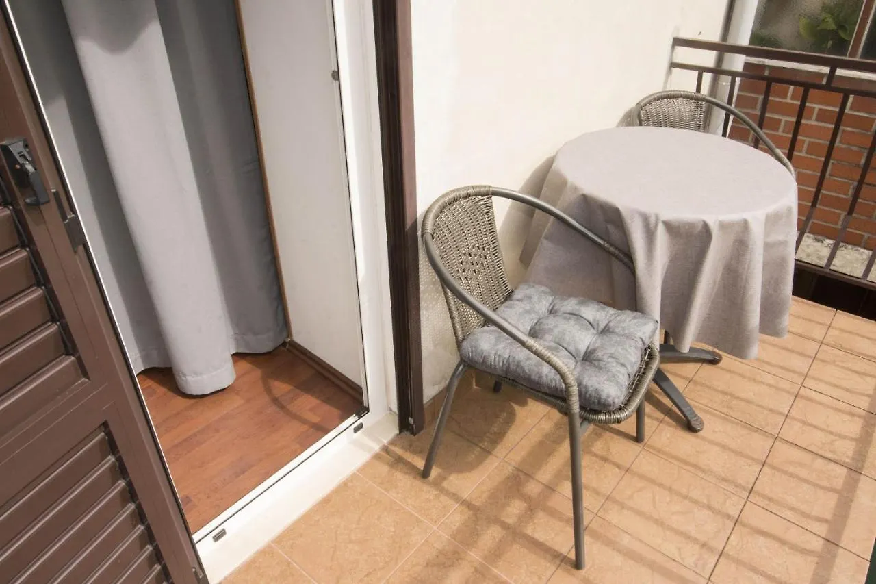 Apartments With A Parking Space Moscenicka Draga, Opatija - 18440