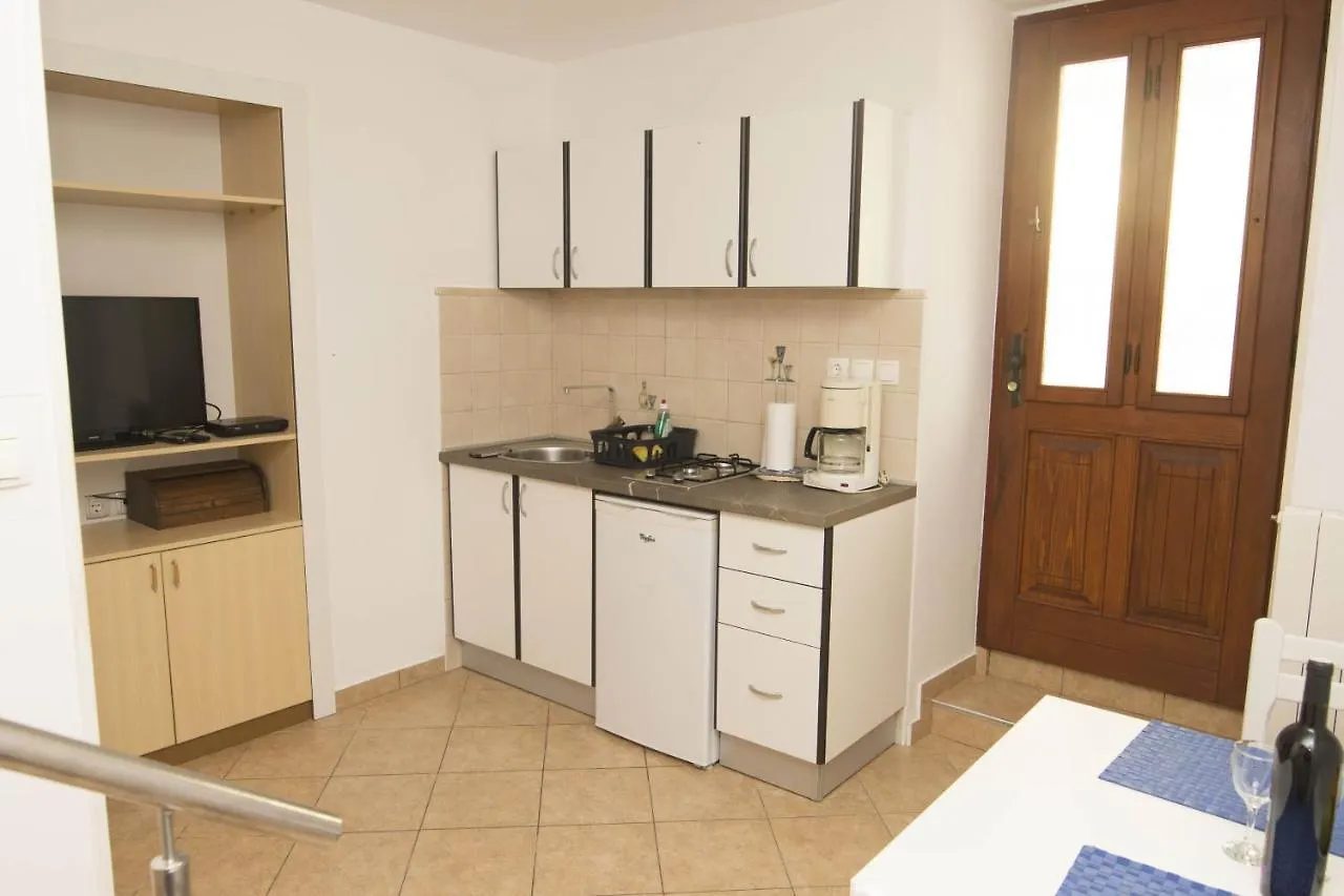 Apartments With A Parking Space Moscenicka Draga, Opatija - 18440 0*,